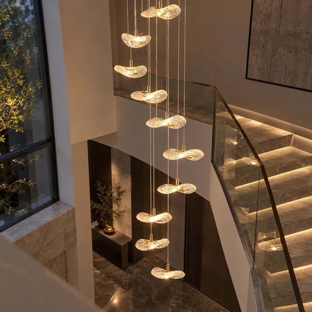Suspension cascade escalier