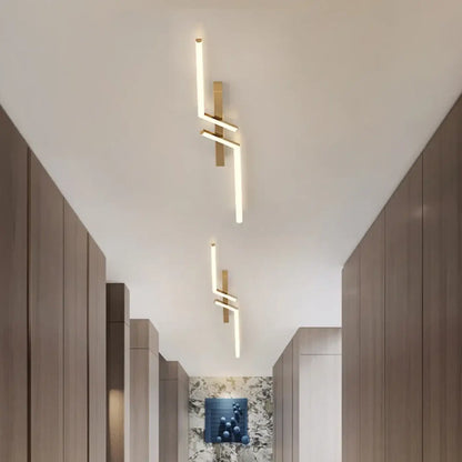 Plafonnier linéaire LED moderne
