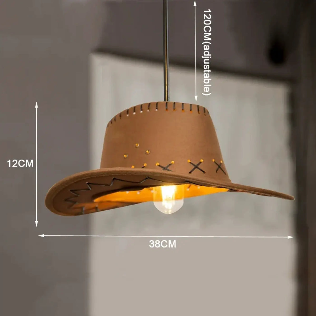 Suspension luminaire chapeau western